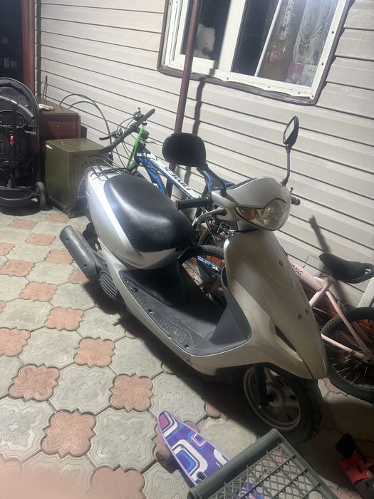 Продам Мопед Honda dio 50