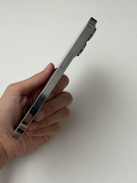 Продам iphone 14 pro 256gb