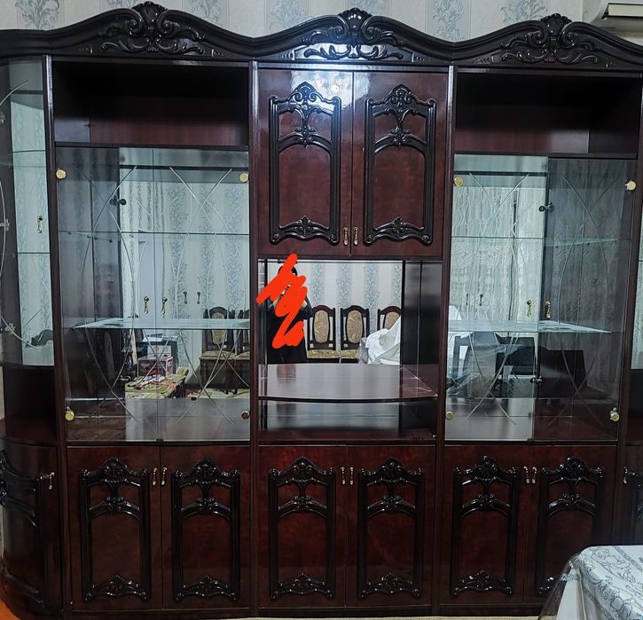 Продается гарнитур