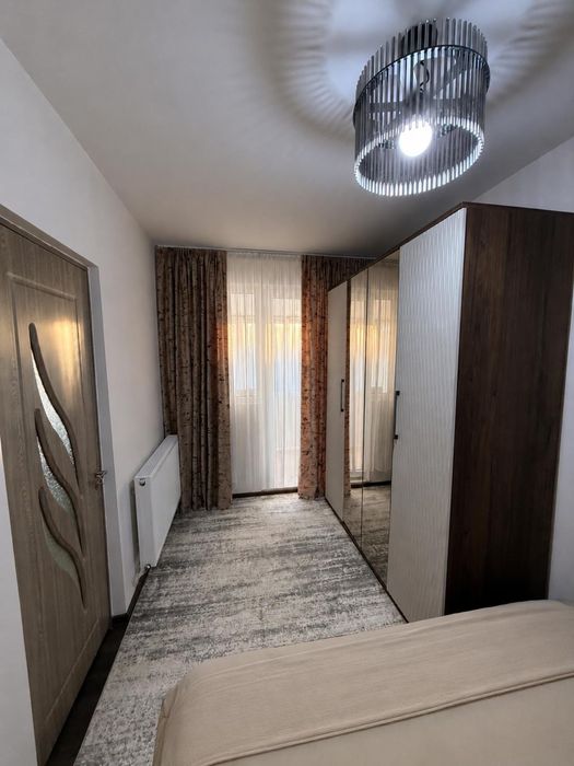 Vând apartament 2 camere