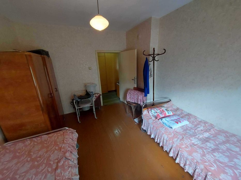 Продава се Четиристаен апартамент в Търговище, Център - 120 кв.м за 1020 €/кв.м - Снимка #6