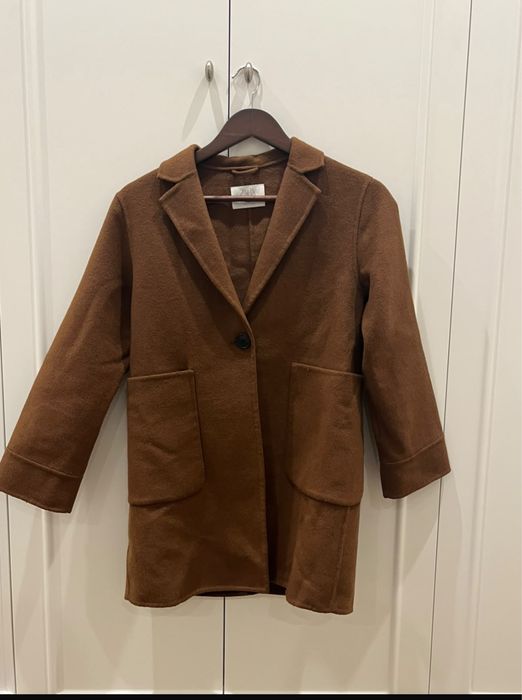 Пальто на девочку zara