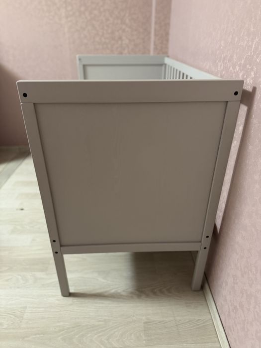 Манеж, детская кроватка sundvik ikea