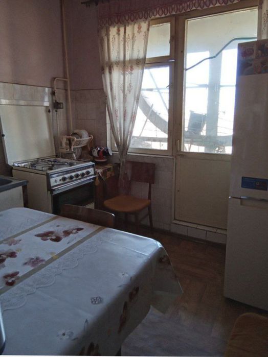 Продам 2ком квартиру в центре Карасу 1.