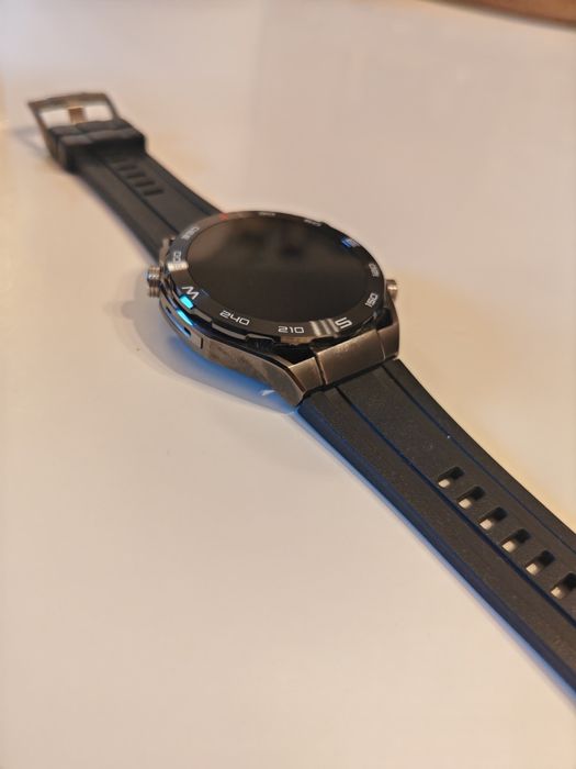 Vând Huawei ultimate