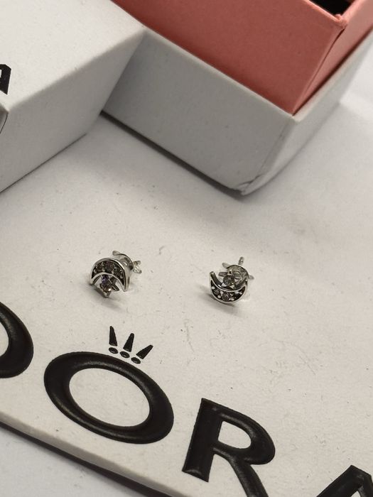 Пандора обеци Pandora