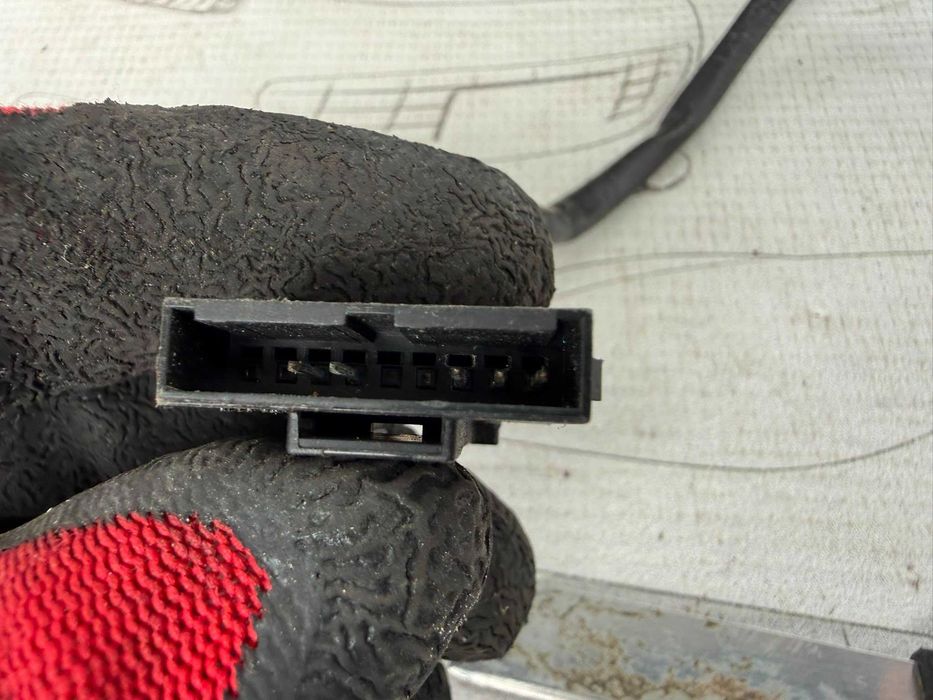 Oglindă Retrovizoare Stânga Electrică 5 Pini Opel Astra J 13308363 / [2010-2015] / (5E3)