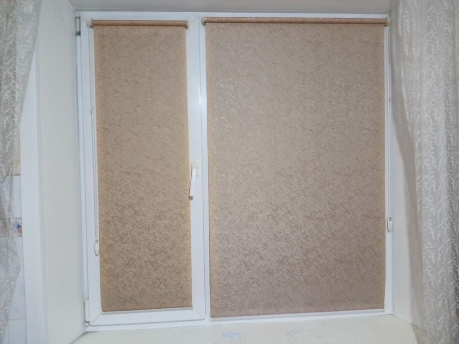 Продам ролл шторы 10000 комплект б/у