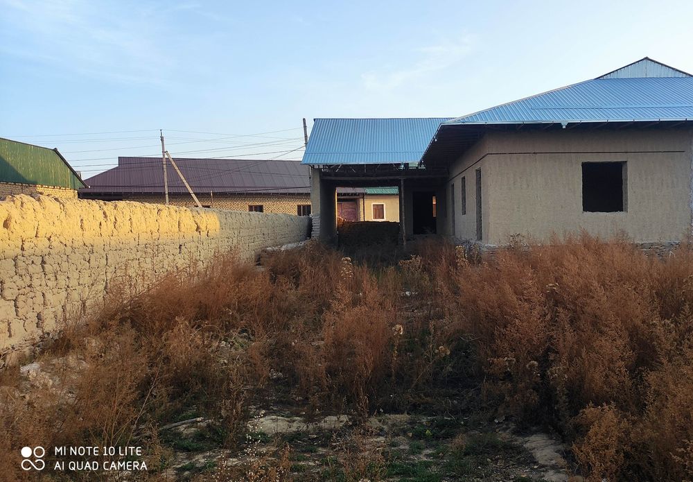 Курулиши тугалланмаган ховли, Жиззах вилояти Ш.Рашижов т. Токчилик кфй