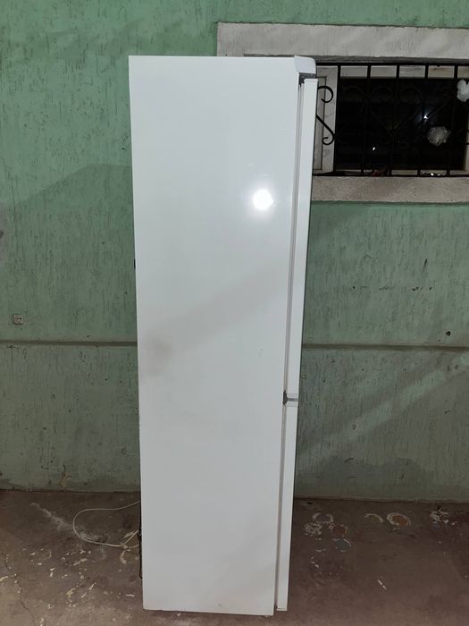 Холодильник VESTEL