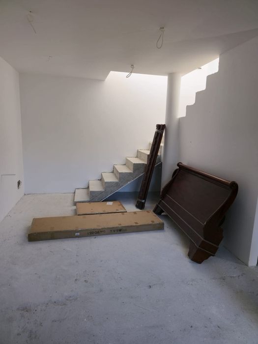 Casa de vânzare în comuna Gârcina 124 mp construcții