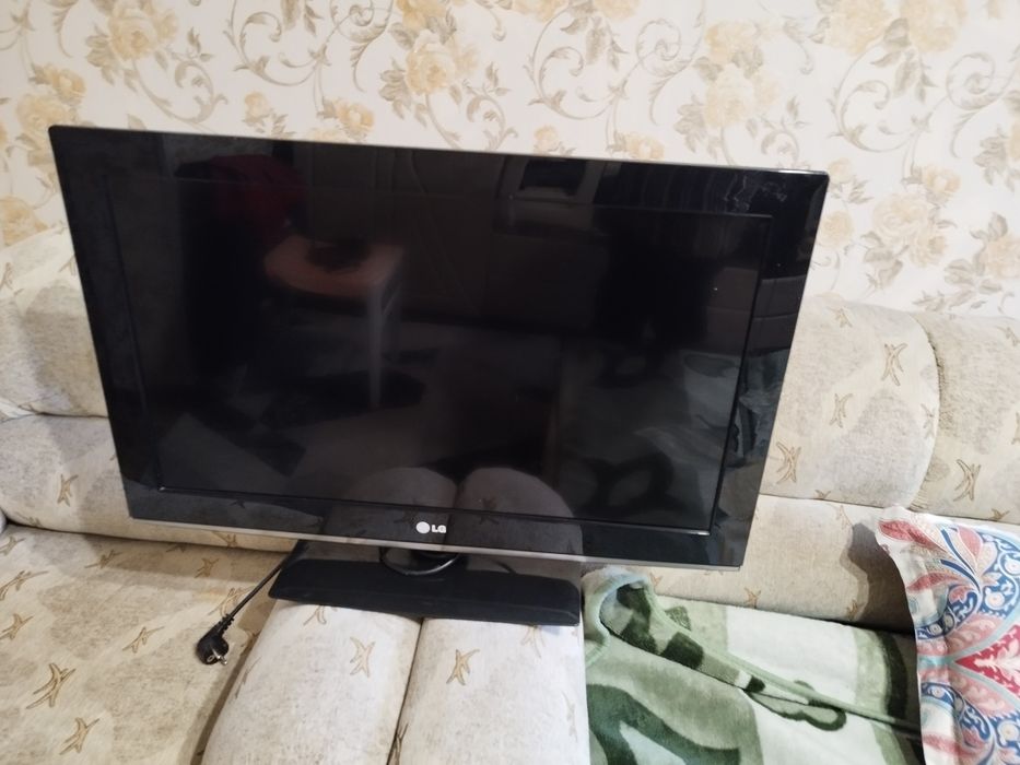 Продам Samsung 32 LK330
