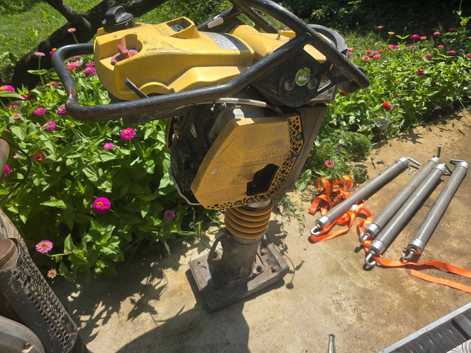 Mai  compactor Bomag