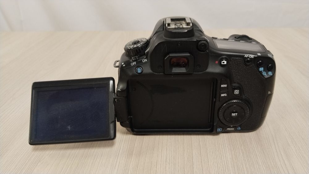 Canon 60 D сатылады
