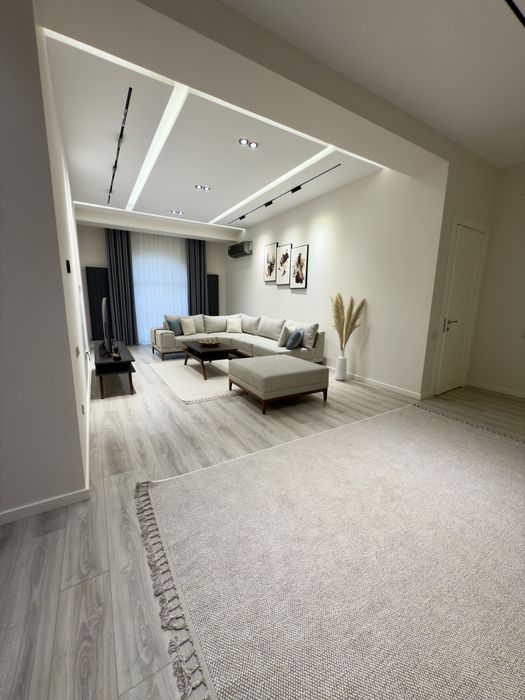 В ЖК BAROCCO Cдается в аренду просторная новая картира