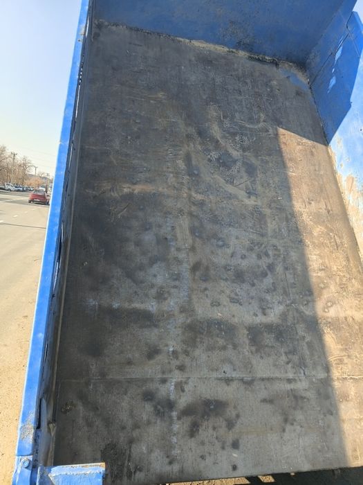 Продам машину кия титан