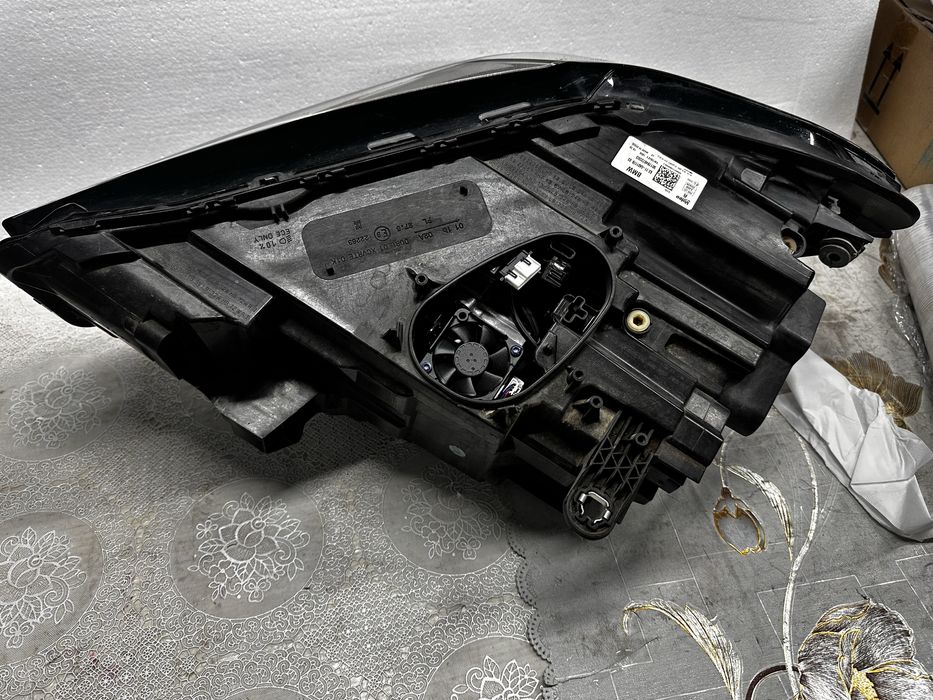 Far dreapta full led bmw x1.f48.LCI.cod:90178487ZO03.