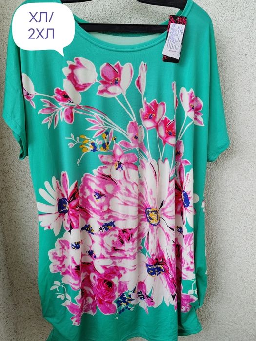 Дамскаи блузи различни размери НОВИ