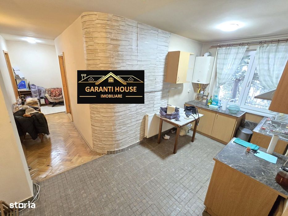 George Cosbuc, apartament cu 2 camere, decomandat, 63 900€ negociabil
