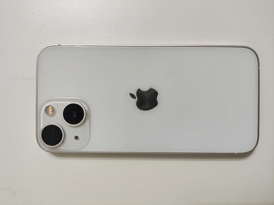 Смартфон iPhone 13 mini