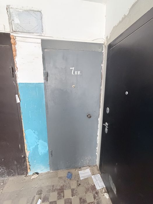90см темір есік, өте жақсы жағдайда