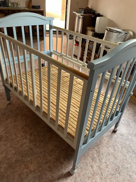 Продам манеж детский в хорошем состоянии