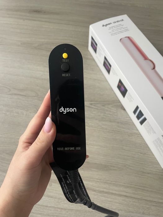 Dyson airstrait, ползван само 2 пъти