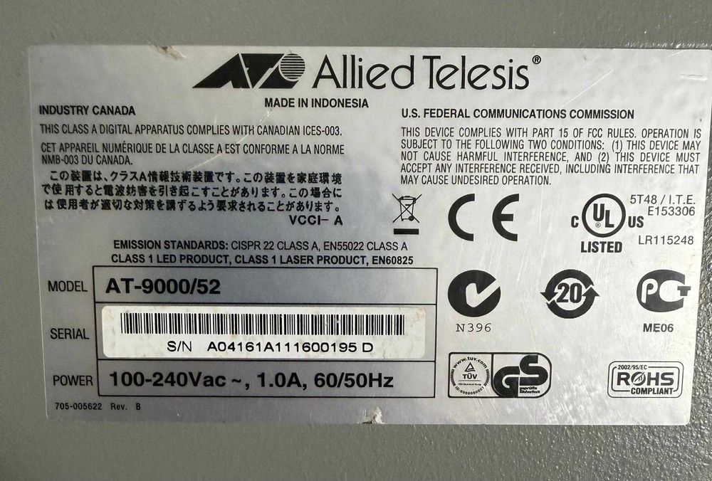 Switch Gigabit 52 de porturi Allied Telesis AT-9000-52