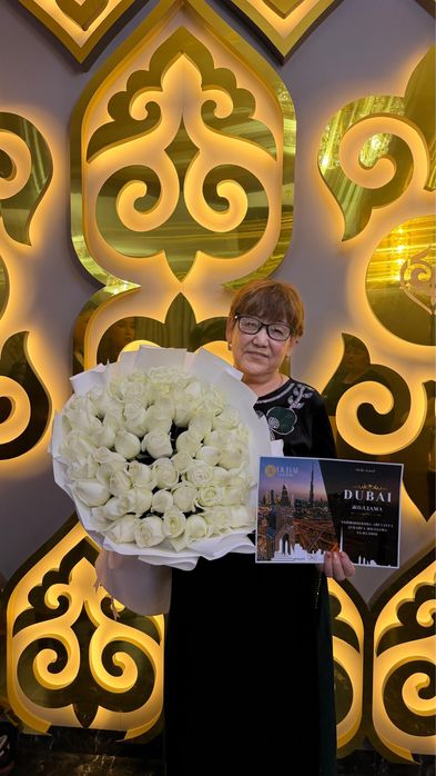 Срочно букет роза белый свежый 51штук