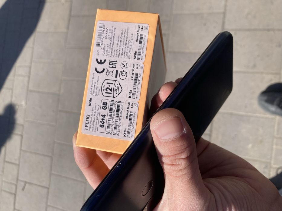 Продам телефон Tehno  в хорошем состаянии