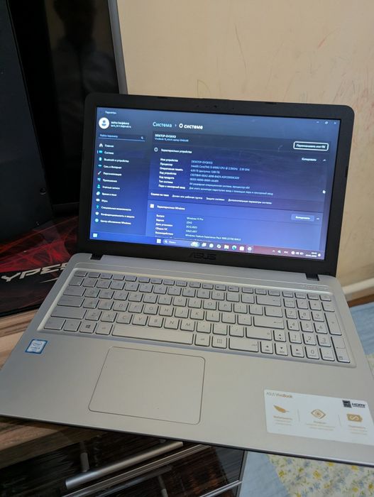 Ноутбук Asus Core i3-6100. HDD 1Tb