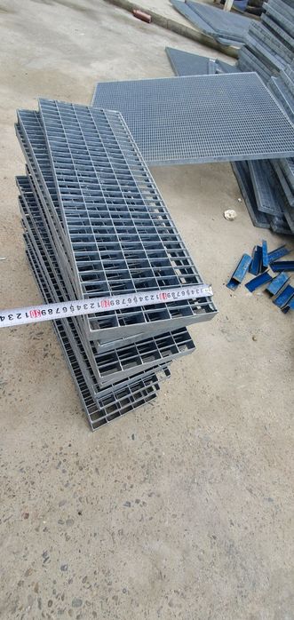 Trepte zincate 80x23cm