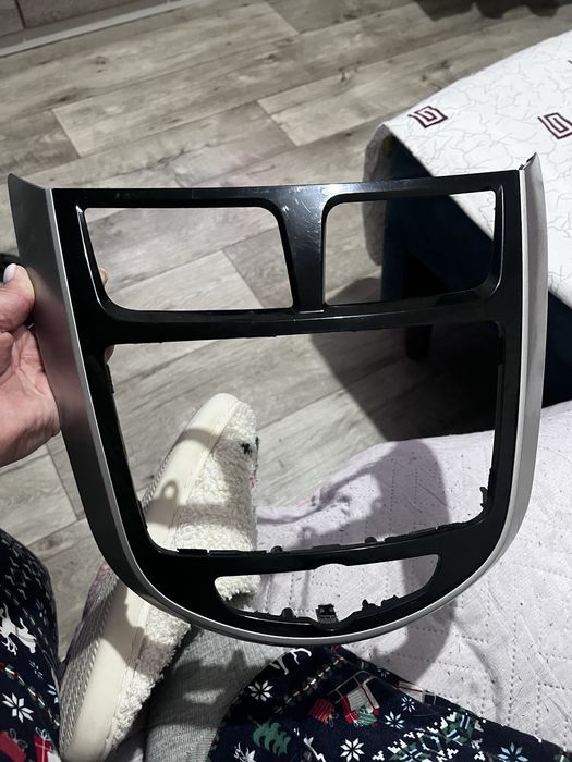 Продается автомагнитолог