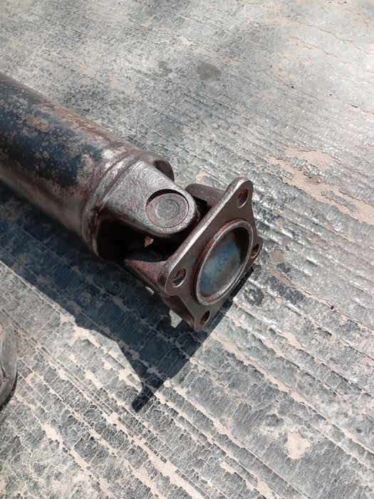 Продам кардан тлк80