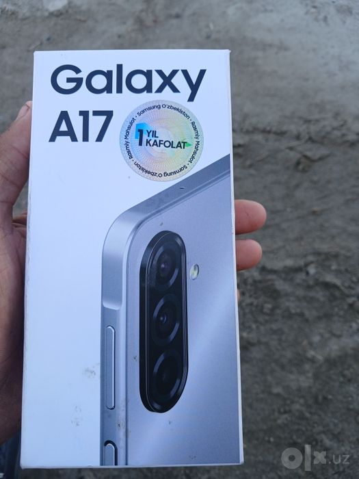 Samsung a 17 6/128 gb