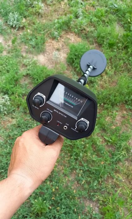 Продам металоискатель md 4030