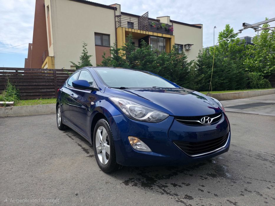 HYUNDAI Elantra