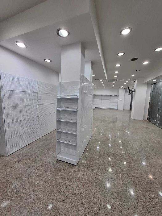 ПРОМО Стенен и Островен стелаж с перфо гръб- НОВИ, НАЛИЧНИ