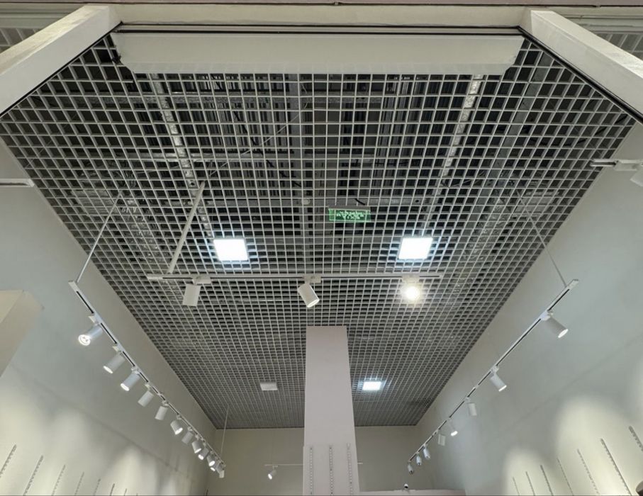 Продам потолок Грильято 100×100 — 42 м²