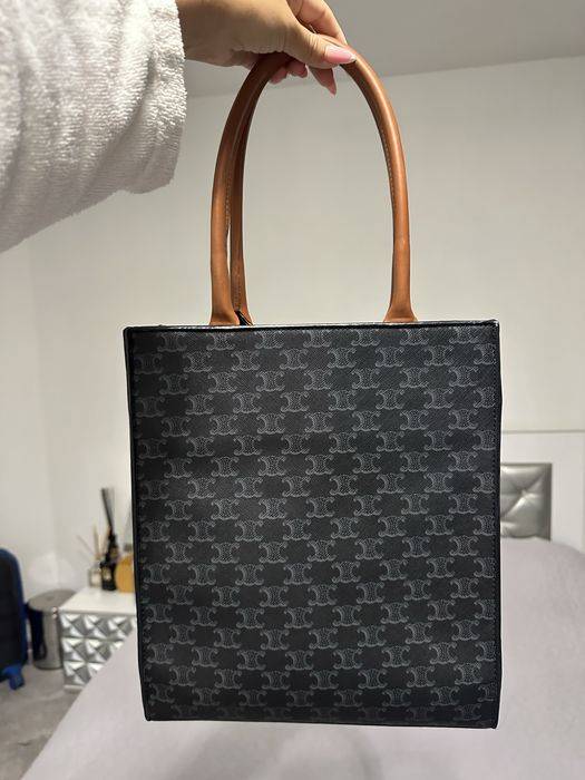 Дамска чанта модел CELINE Vertical Cabas