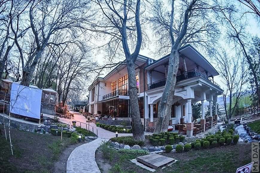 Продается загородный ресторан Чинарас