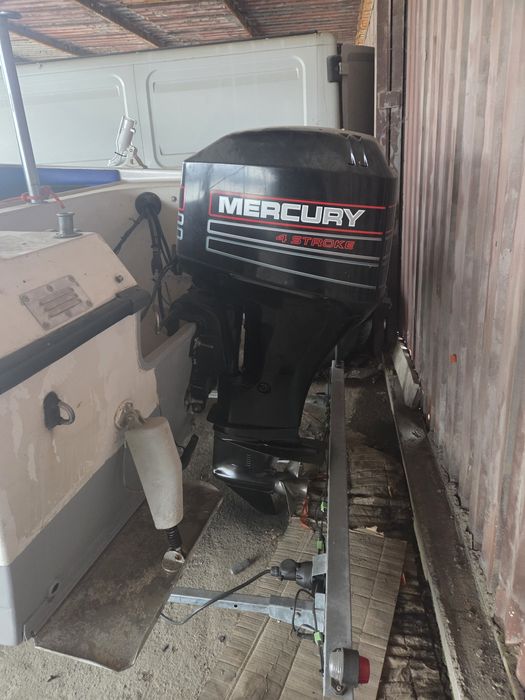 Извънбордов двигател Mercury