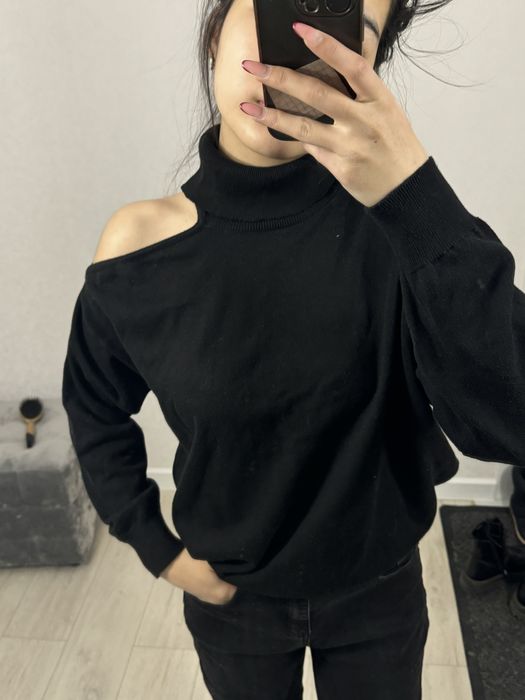 Кофта,свитеры.