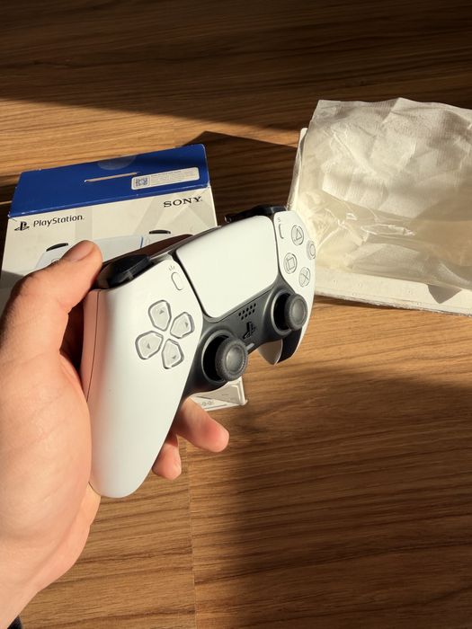 Controller PS5 nou cu garantie si factura Altex