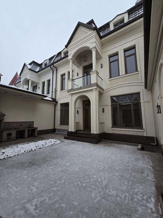 Никитина продаётся новый евро дом 2,5-соток 9-комнат!!!