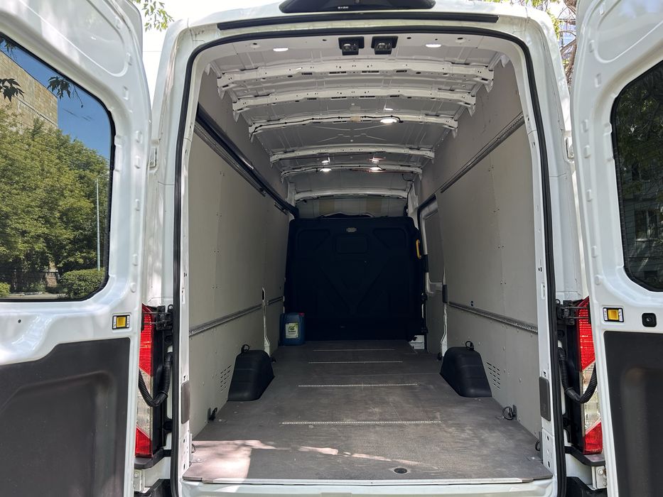 Ford Transit 2021г.