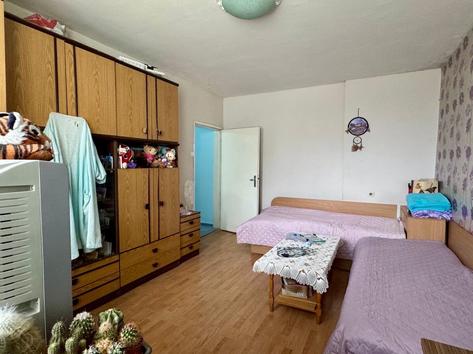 Газифициран и Саниран Многостаен Апартамент за Продажба гр. Търговище