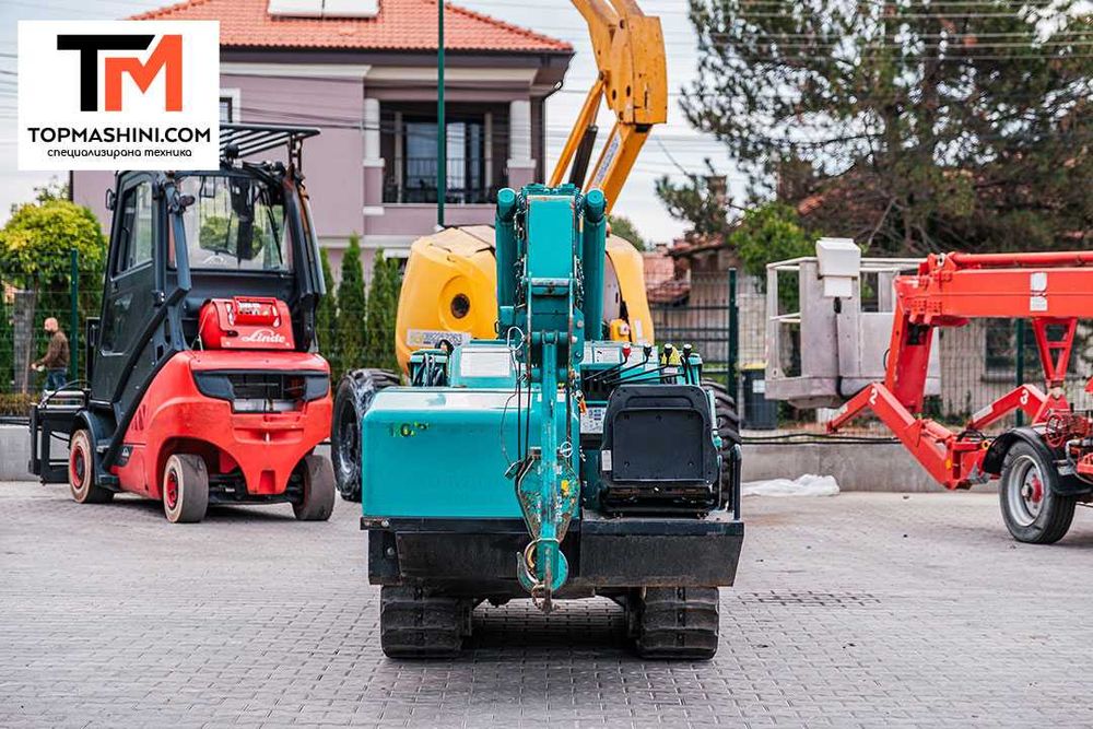 Наем на мини кран спайдер Maeda