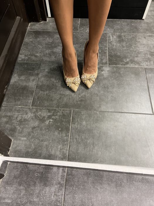 Високи обувки