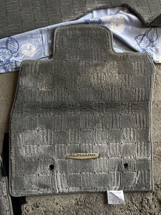 Коврик салона Toyota Alphard